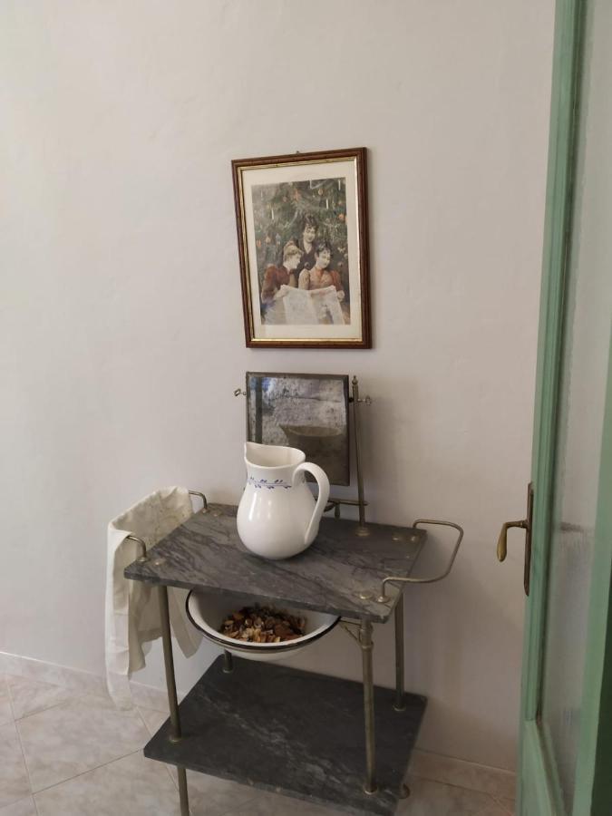 Villa Borgo Antico Lari Exterior foto